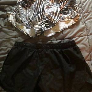 2 pair Women’s Old Navy Active wear running shorts.
